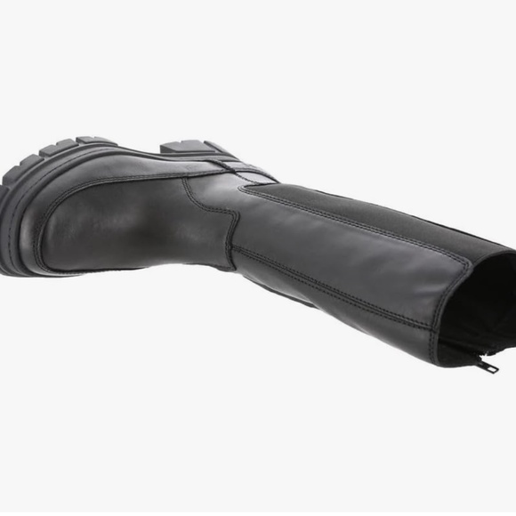 NEW IN BOX! UGG Ashton High Chelsea Boot - Picture 5 of 16